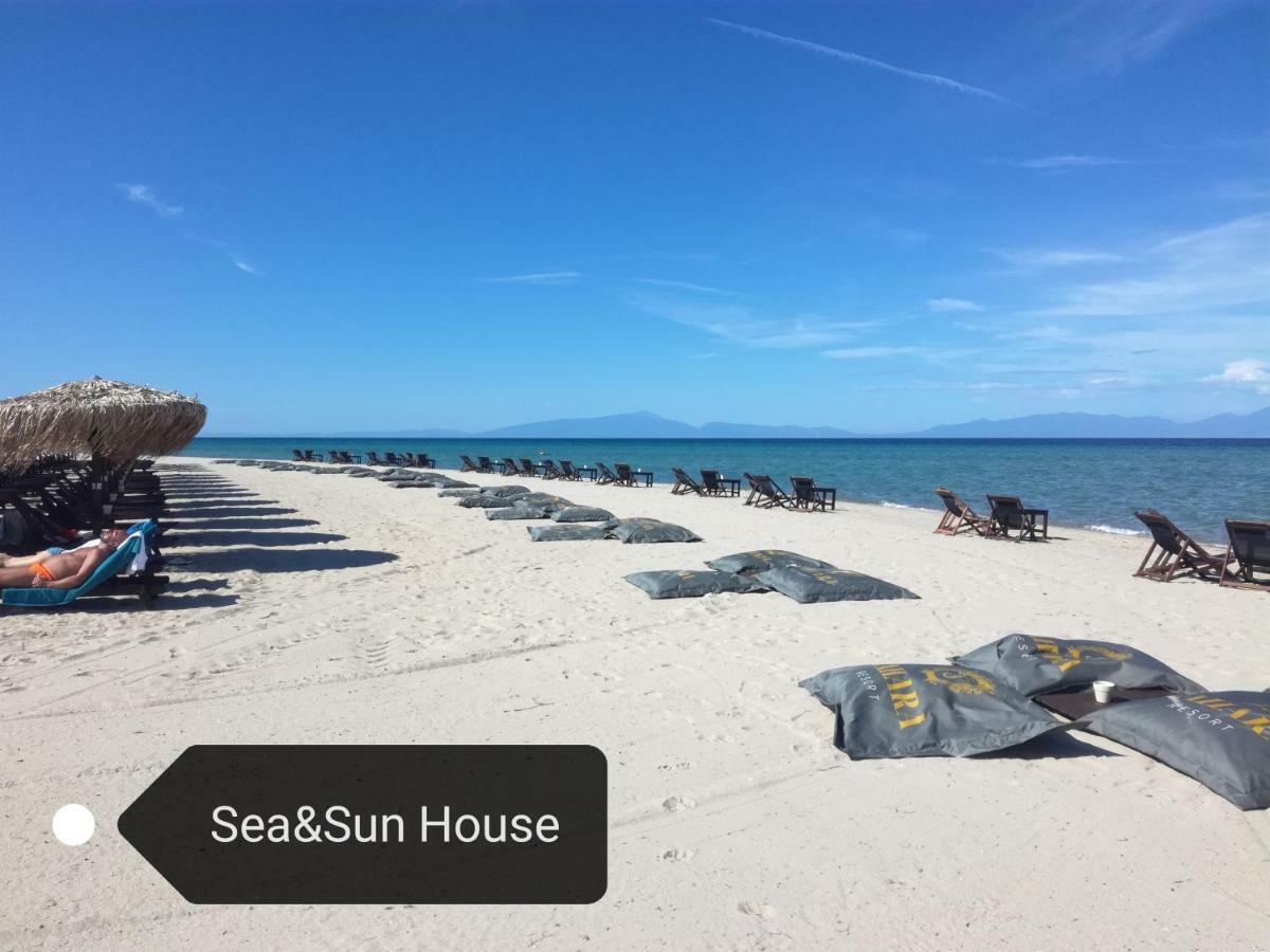 Sea & Sun House Villa Nea Kallikrateia ภายนอก รูปภาพ